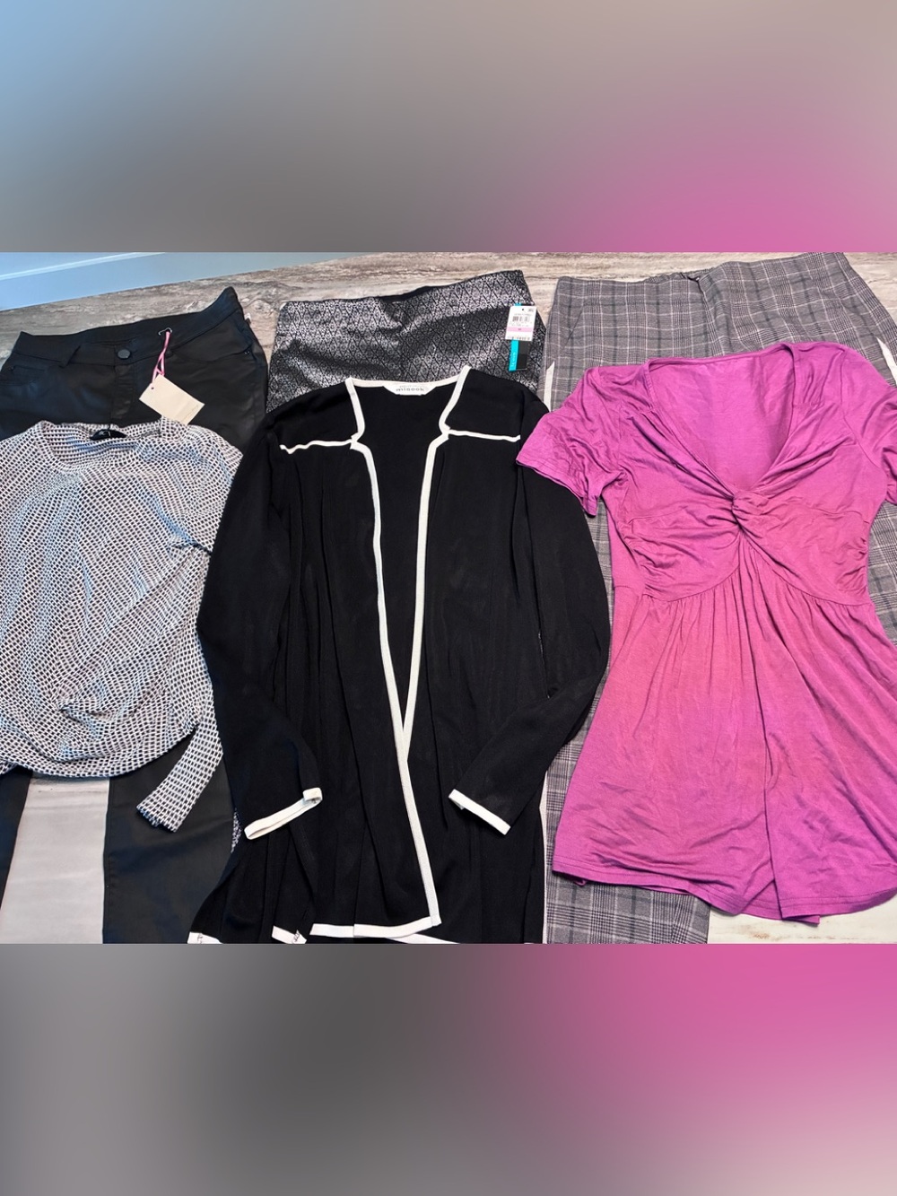 2 NWT Women’s designer outfits sz 10/M 6 pieces shirts pants sets